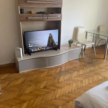 Апартаменти Skyline With A View To Remember